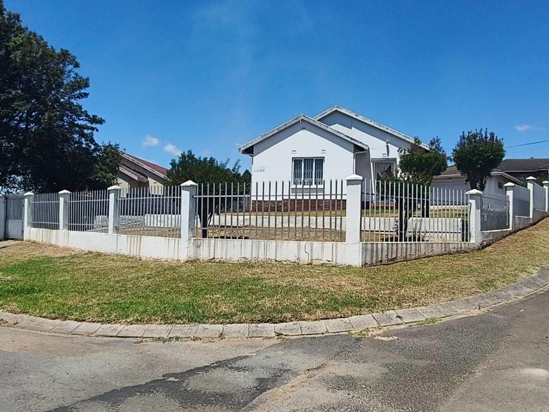 4 Bedroom Property for Sale in Sidwadwa Eastern Cape